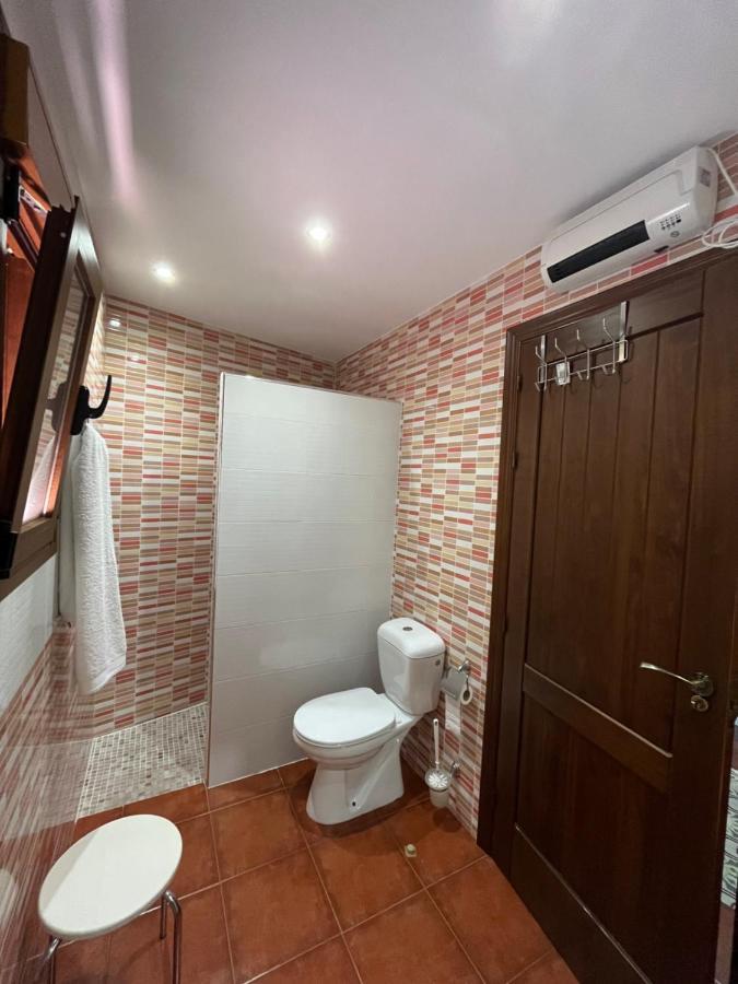 Casa Rural Las Pelliquerinas Almoharin Екстер'єр фото