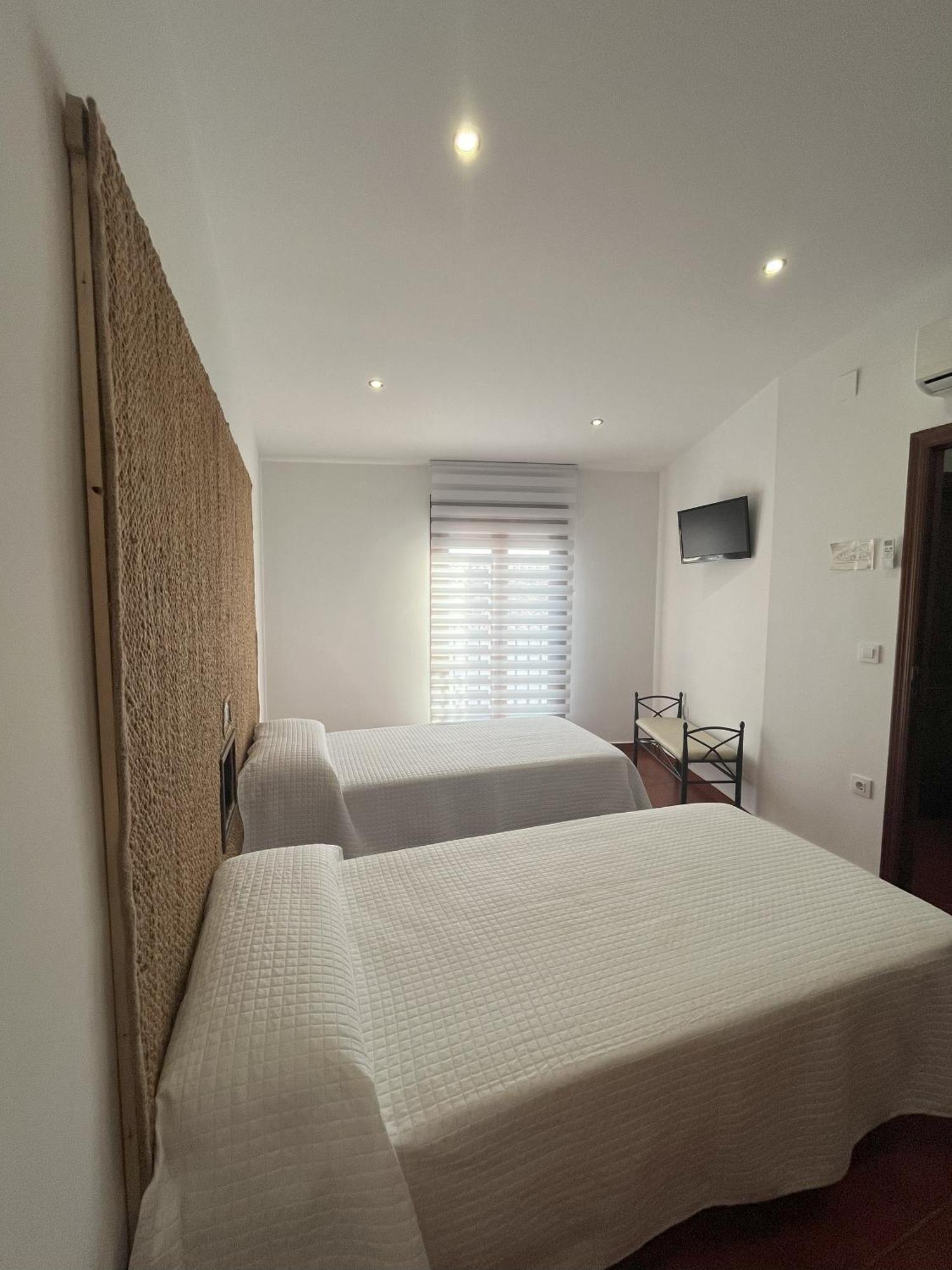 Casa Rural Las Pelliquerinas Almoharin Екстер'єр фото